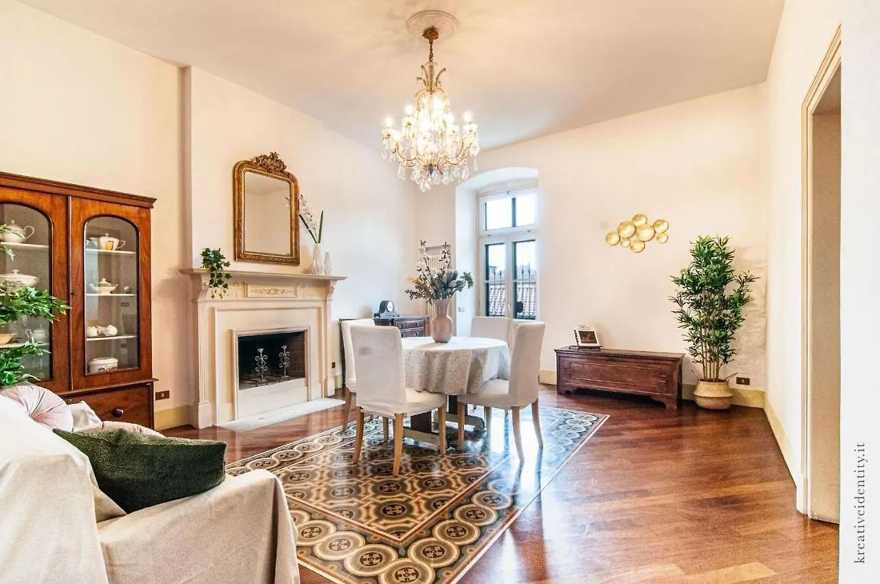 Dream House Villa Bergamo 0*,